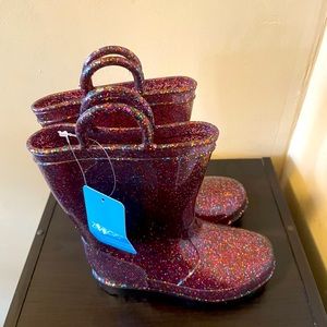 NWT —no box size 10 toddler girls rain boots